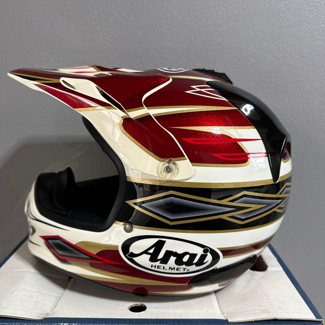 Arai オフロードヘルメット
