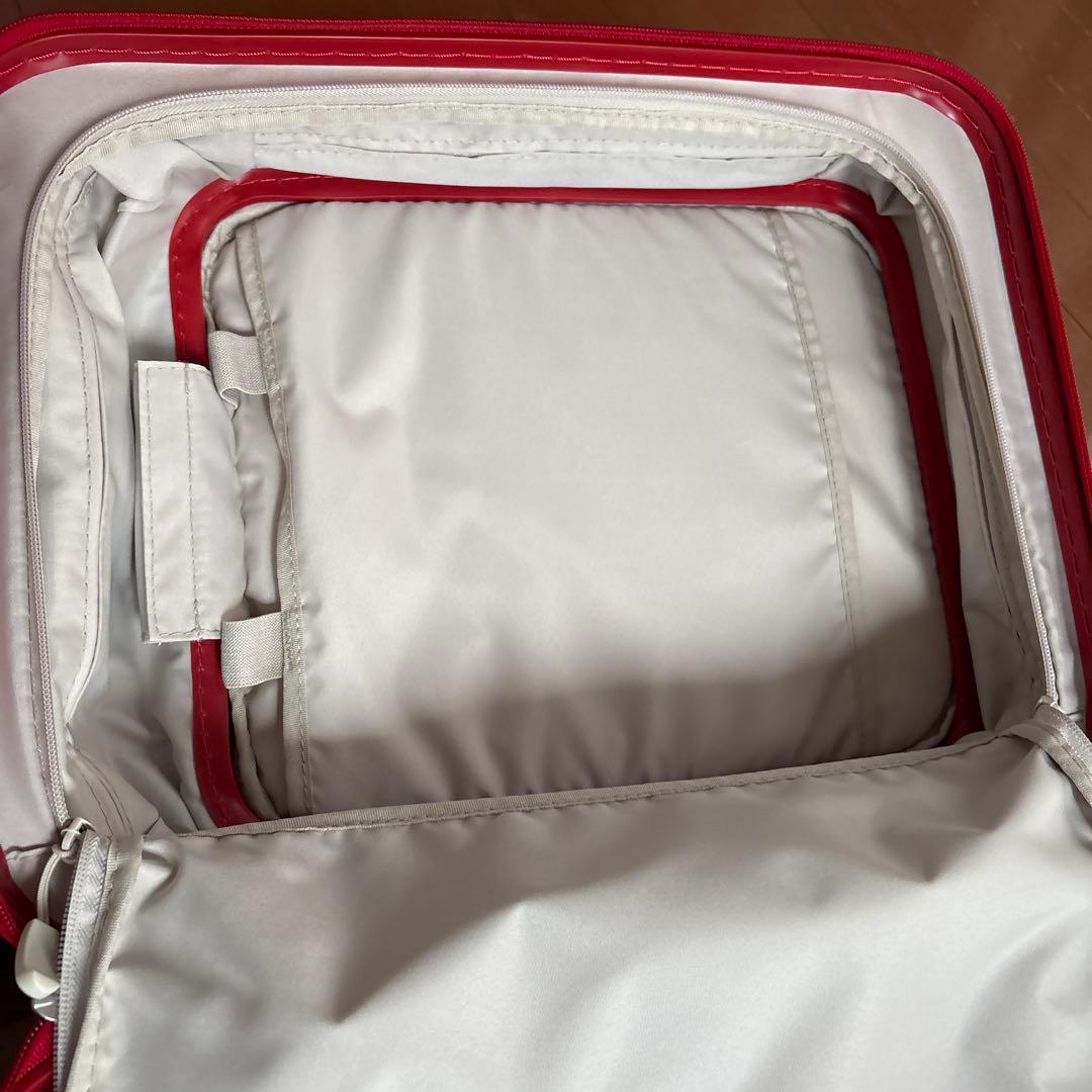 innoker 赤いキャリーケース 4輪