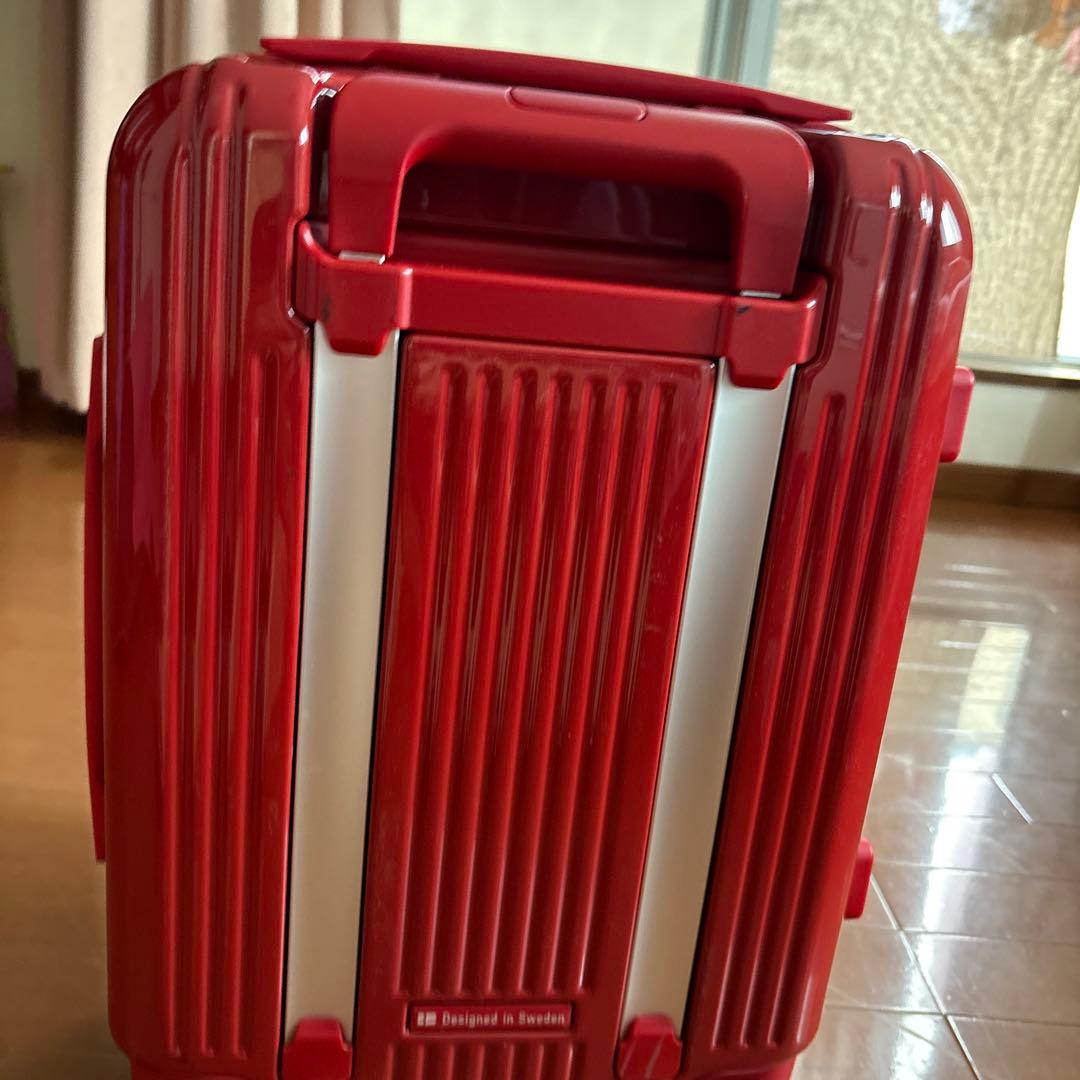 innoker 赤いキャリーケース 4輪