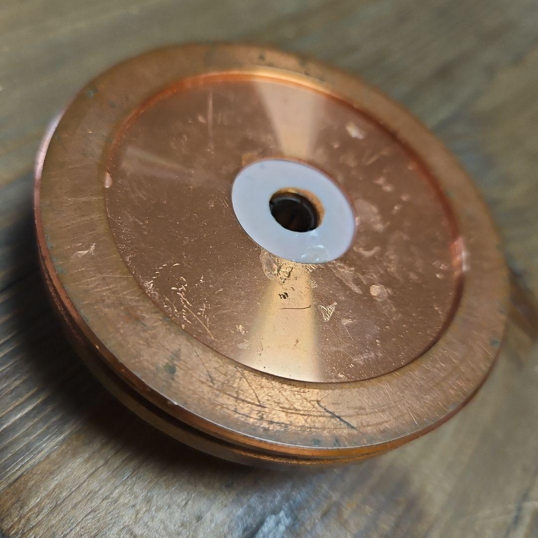 ターンテーブルインシュレーター