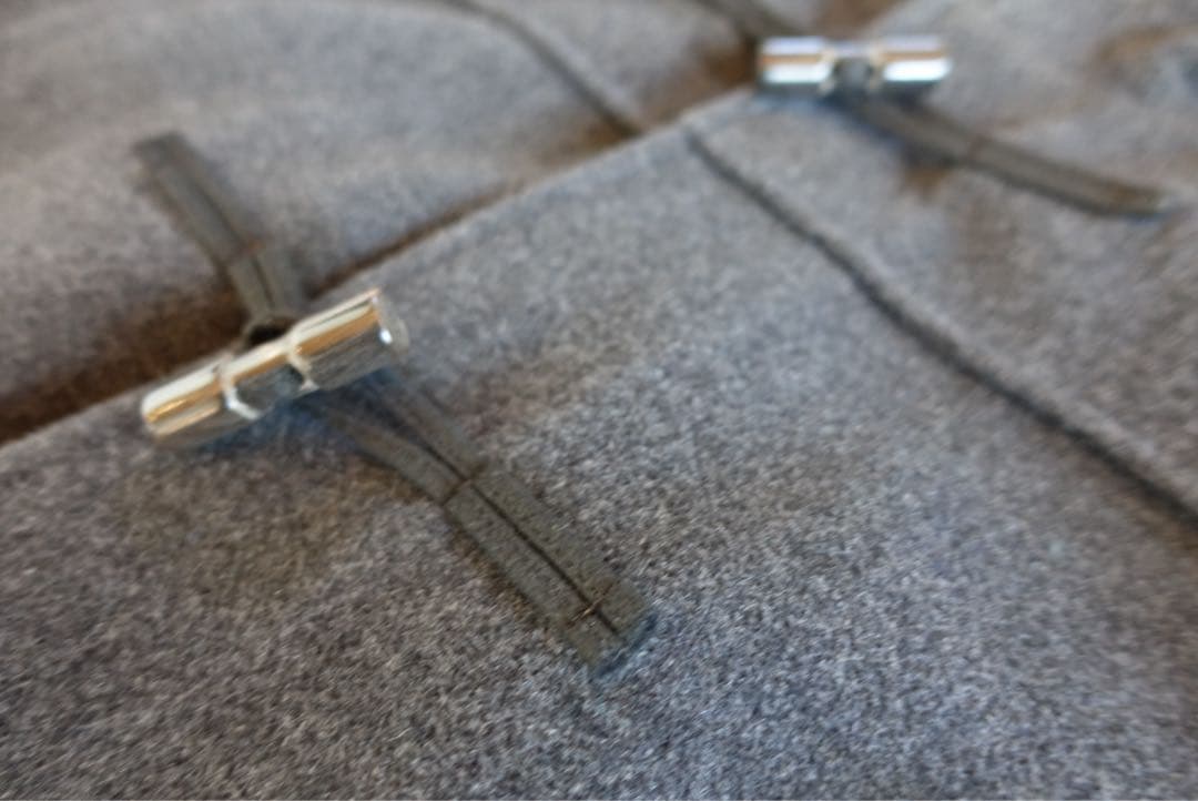 未使用イーヴォ ダッフルコート グレー　ロング フード アウター　サイズ50