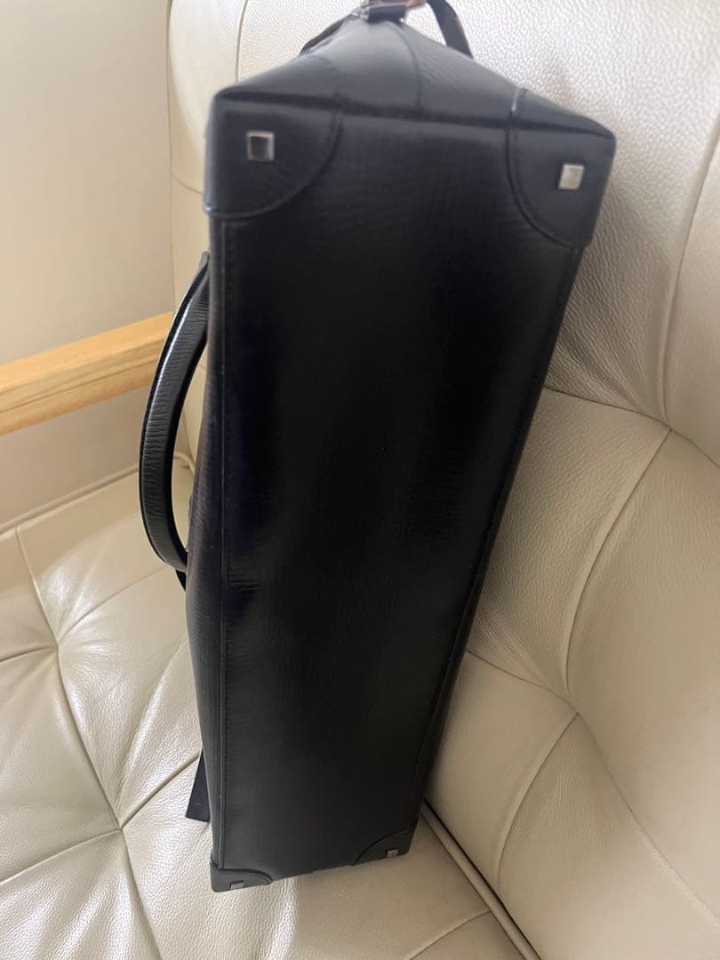 グッチGUCCI黒レザートートバッグハンドバッグビジネスバッグ　メンズレディース