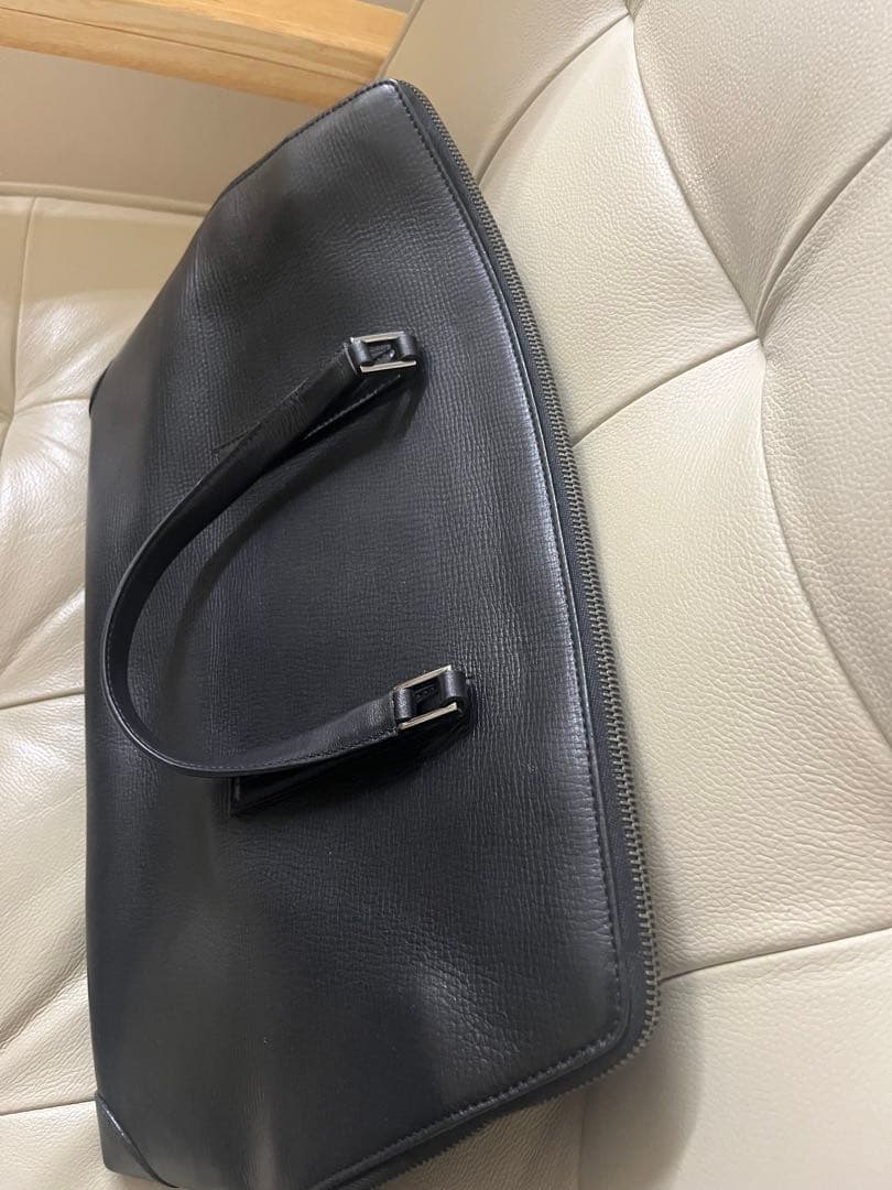 グッチGUCCI黒レザートートバッグハンドバッグビジネスバッグ　メンズレディース