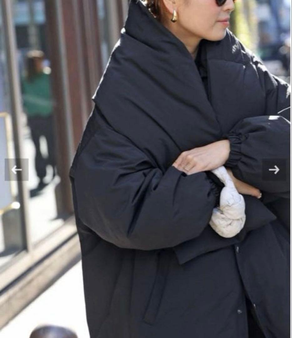 CALUXキャラクス　PUFFER SCARF フード付きダウンストール