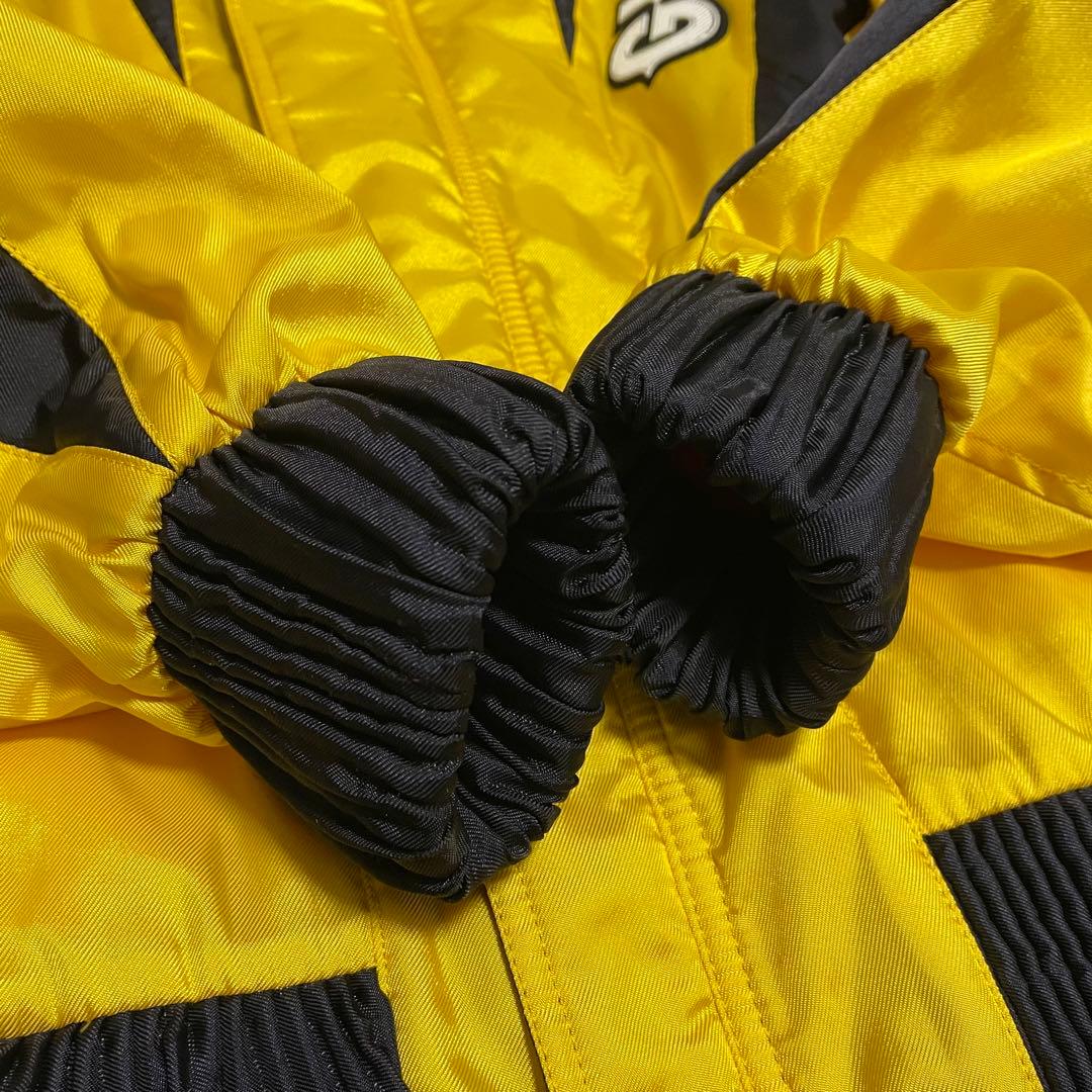 激レア　巨人　ジャイアンツ　コシノジュンコ　コラボ　グランドコート　アシックスM