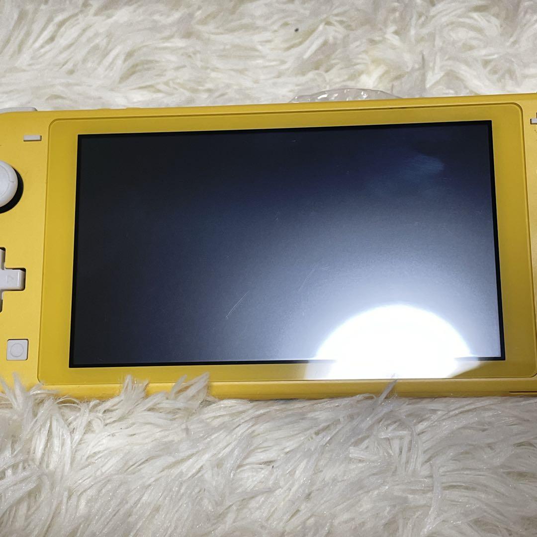ニンテンドースイッチ ライト イエロー本体