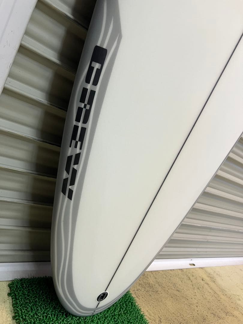 ローカルサーフボード 5'9\" 5プラグ