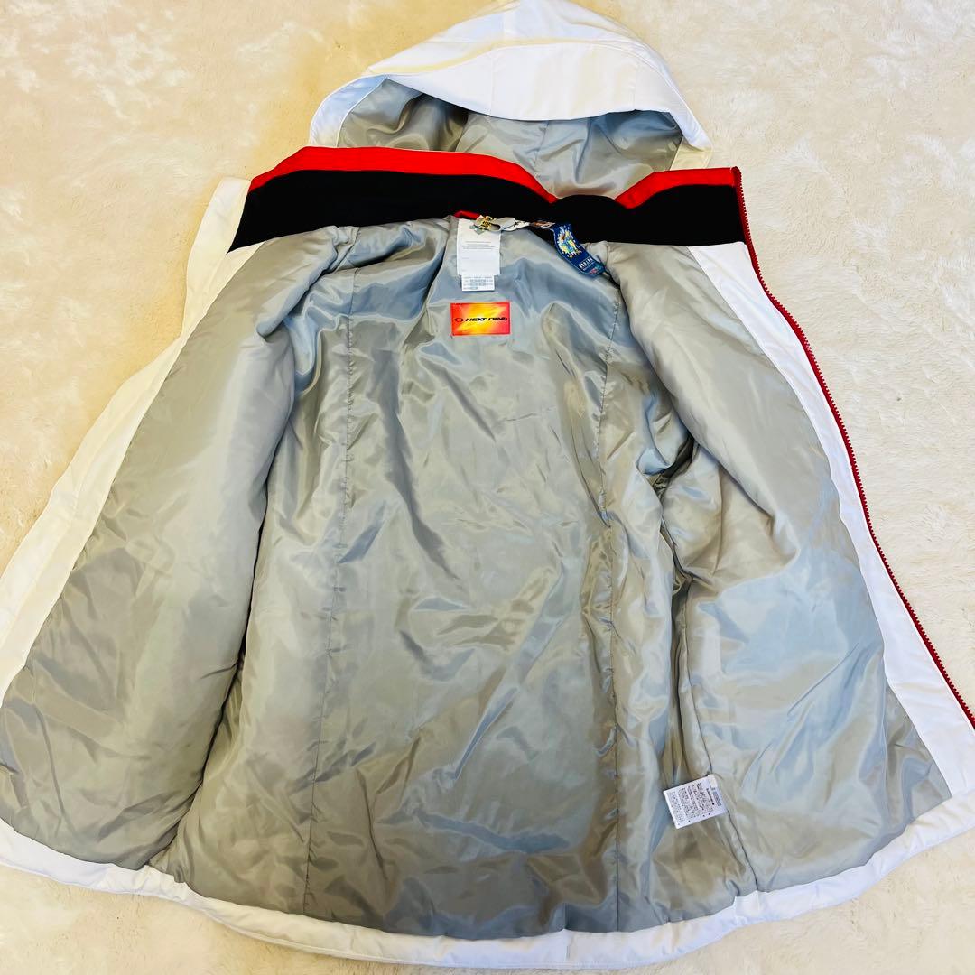 【極美品✨】DESCENTE スキーウェア 上下セット 160 防水 記名無し