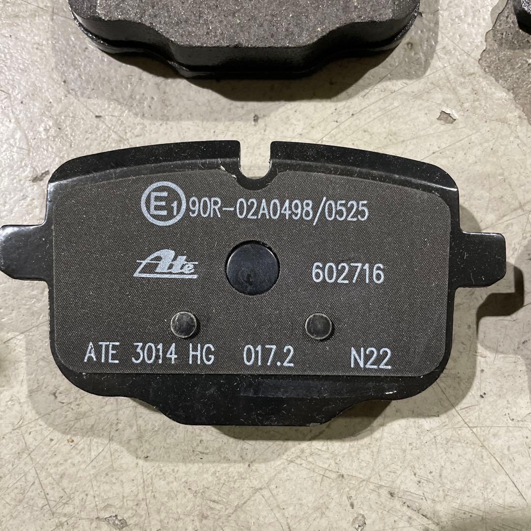  G11  740iMスポーツ　リアブレーキパッド