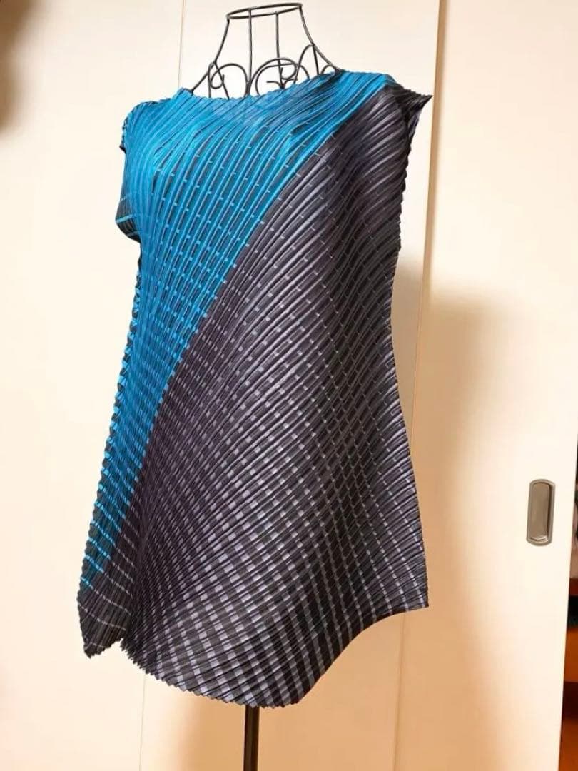 PLEATS PLEASE バイカラー斜めプリーツチュニック