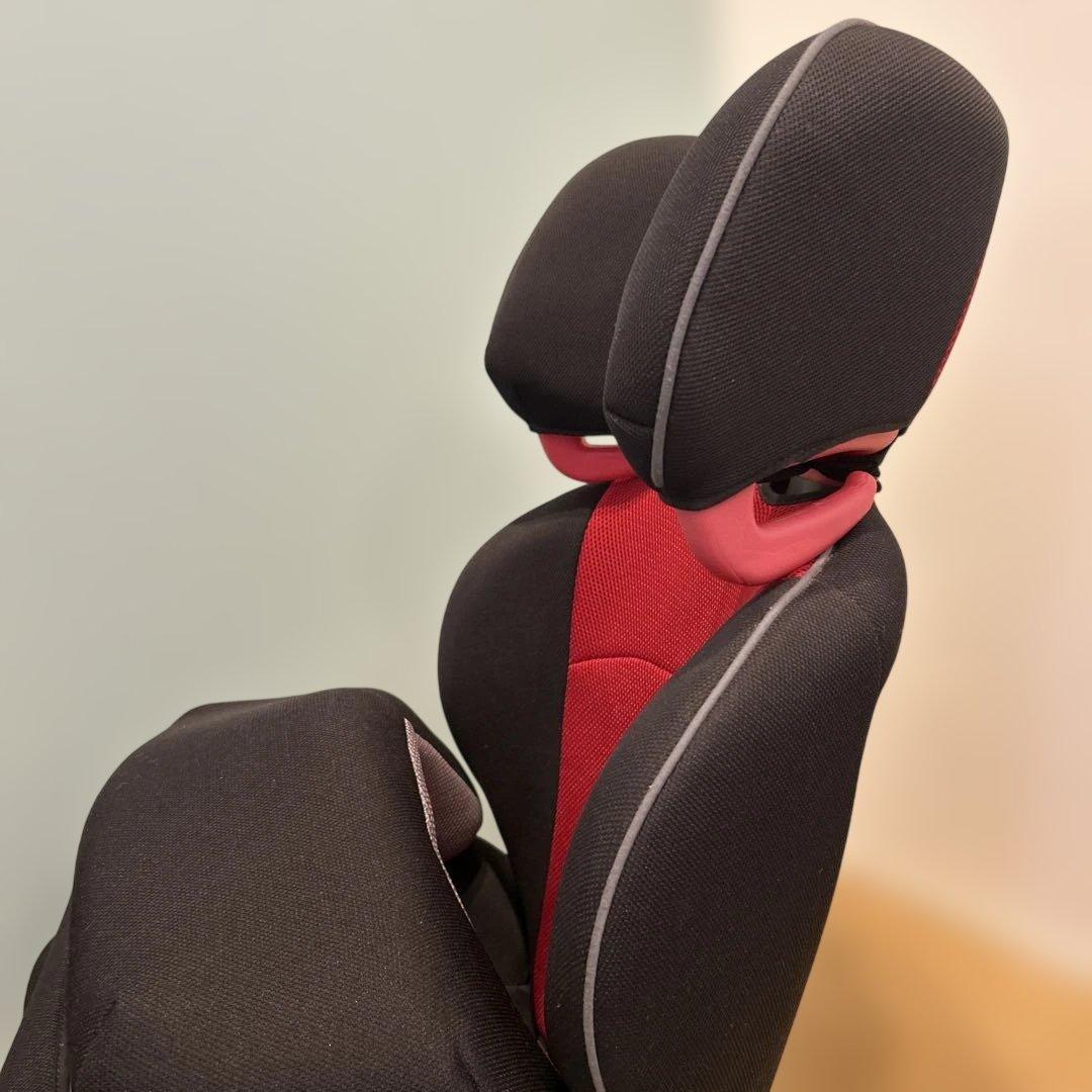 クリーニング済　綺麗　1〜11才　エールべべ　サラット3ステップⅡ　レッド黒