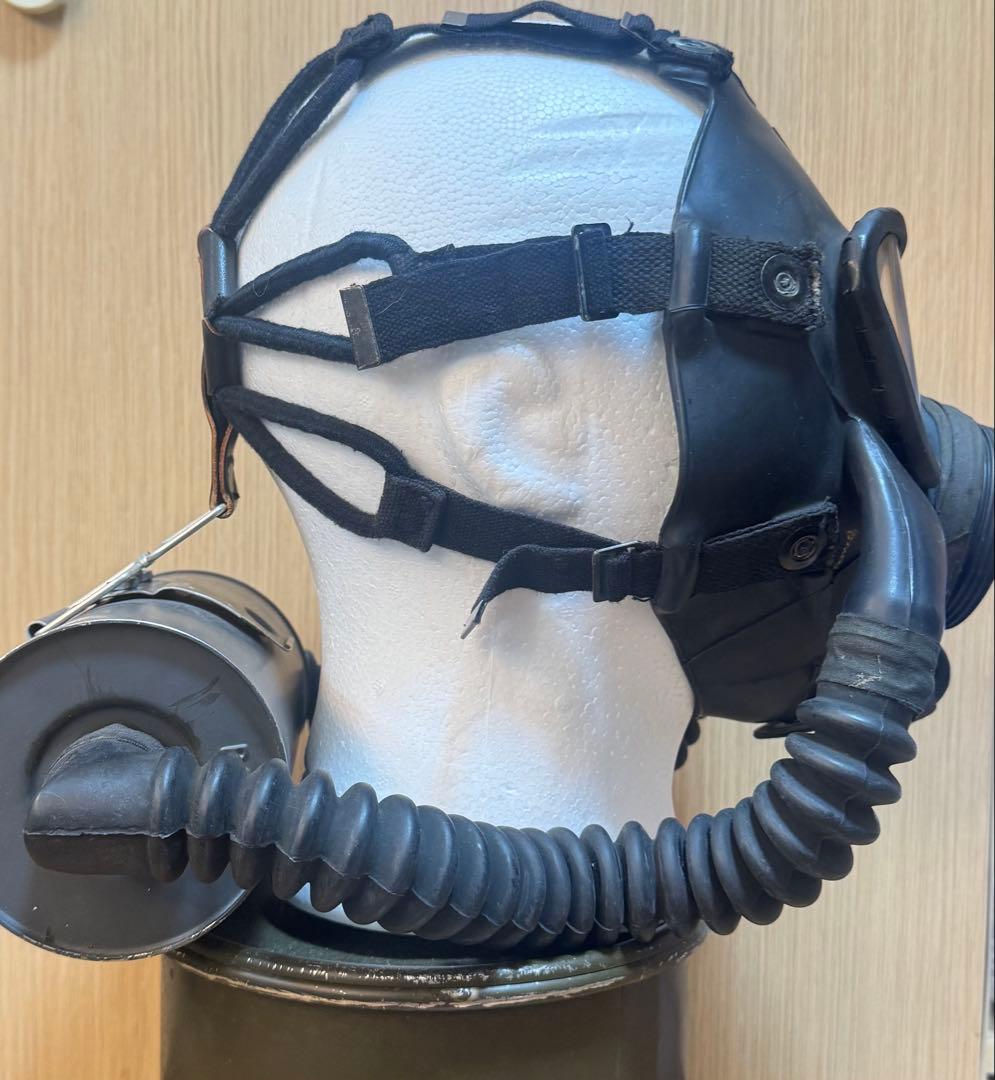 q*k様 米軍 実物 USN ガスマスク MARK Ⅳ