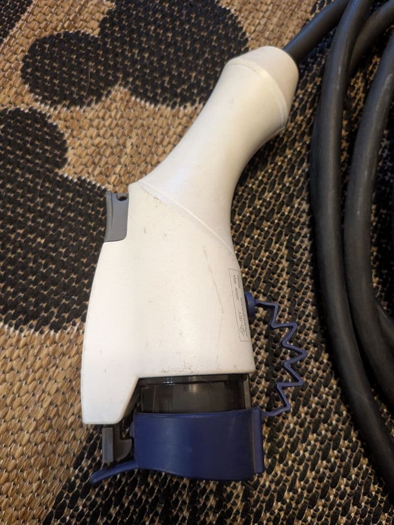 三菱自動車　 純正EV充電ケーブル 200V 10m PHEV