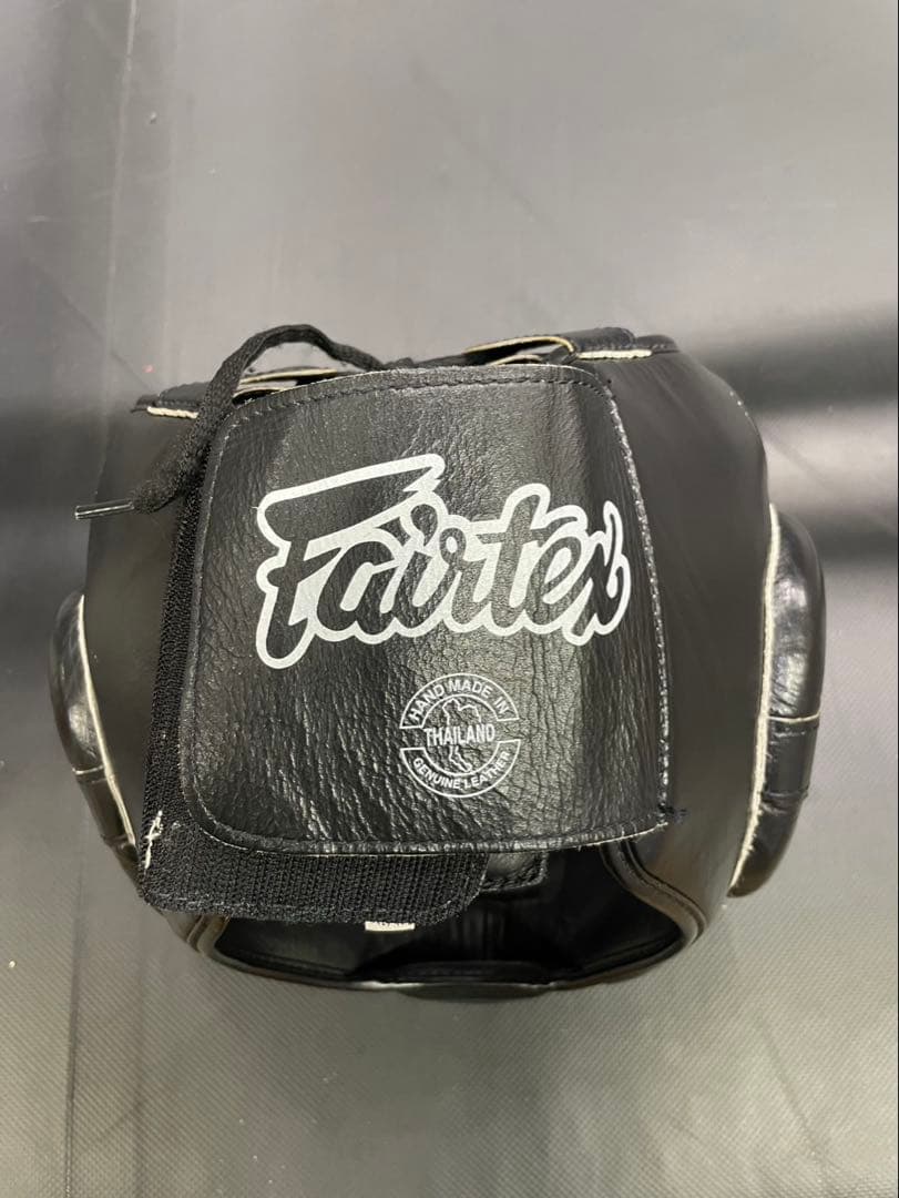 【美品】Fairtex フェアテックス ヘッドギア ヘッドガード ブラック XL