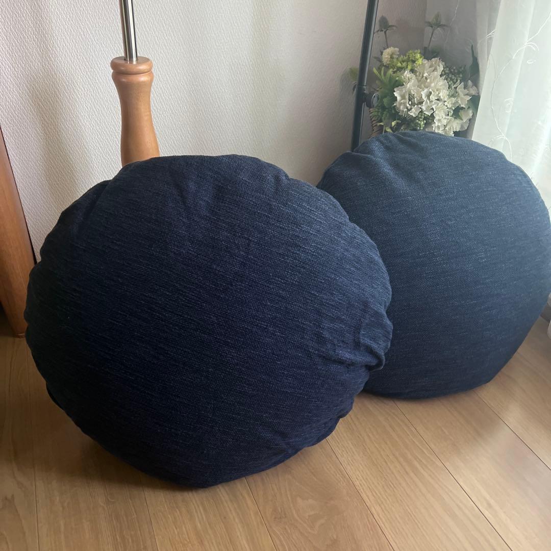 あ*ず様 日本製ACTUSフェザーファブリックアクタスネイビー 円形クッション