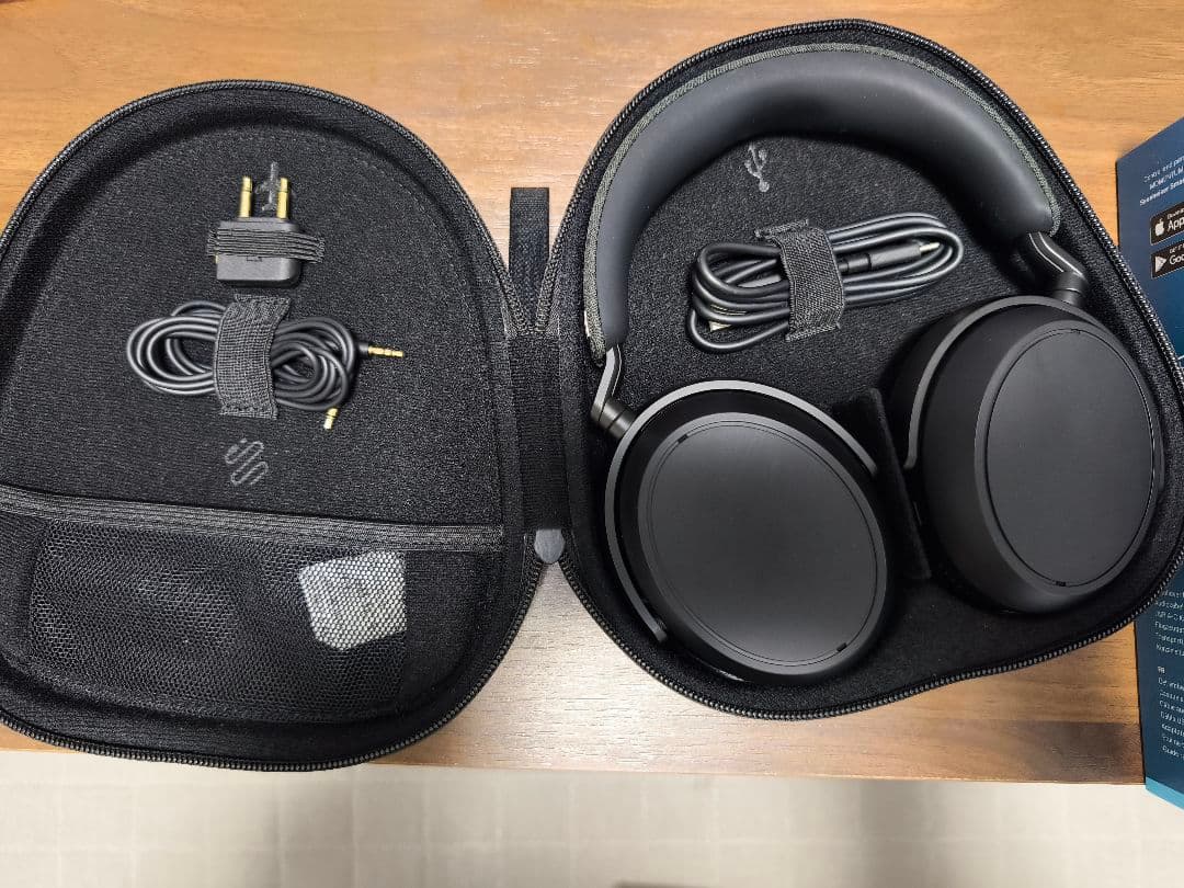 Sennheiser Momentum 4 Wireless ヘッドフォン