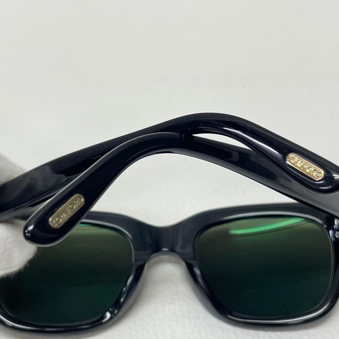 あ*さ様 TOM FORD ブラックフレーム　度入りサングラス ケース付き