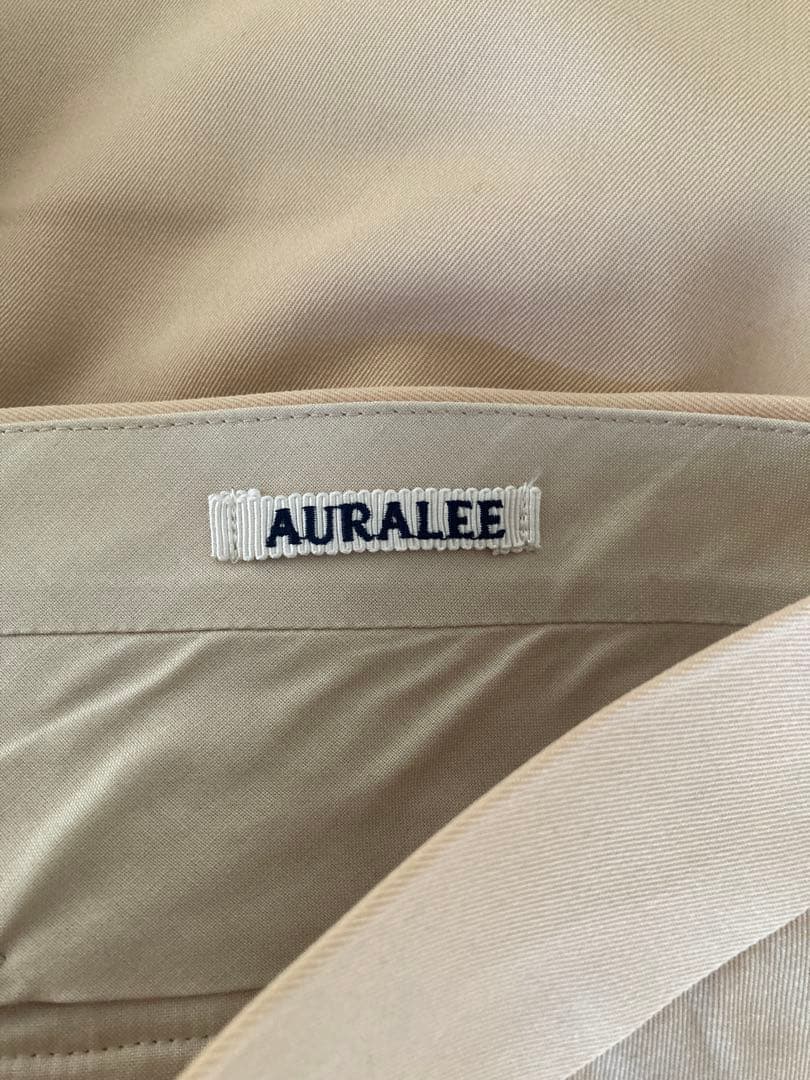 AURALEE スラックス