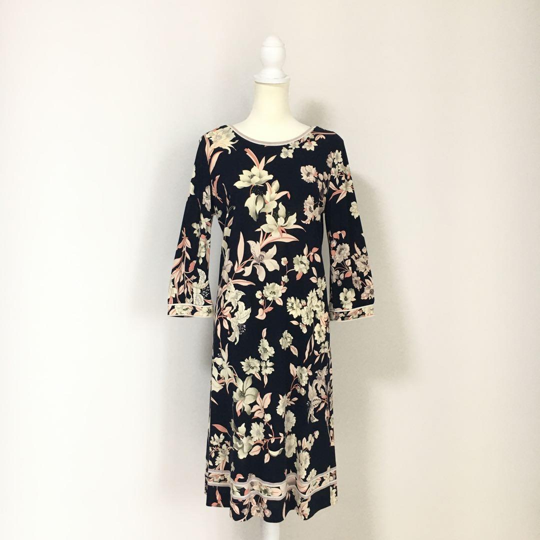 近年美品 LEONARD レオナール　コットン　ストレッチ　ワンピース　42