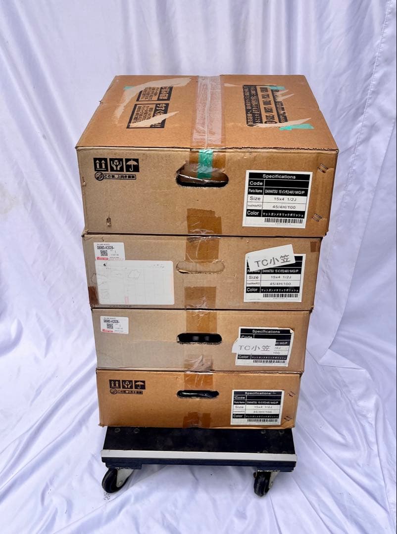 ② 【中古】ダイハツ純正 15インチ アルミホイール4本 4穴 PCD100