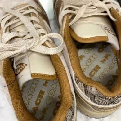 COACH コーチ ソーホー スニーカー・ミックスド シグネチャー 27cm