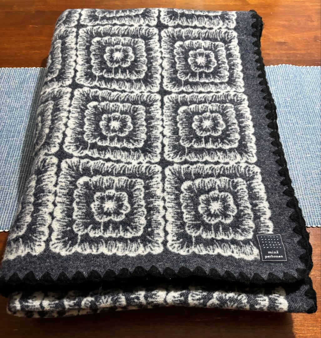 ミナペルホネンブランケット　good old