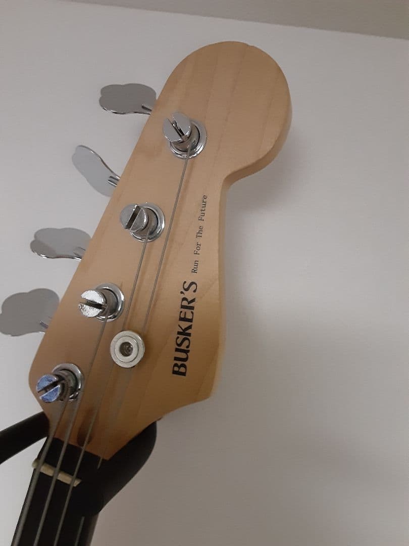メルカリ便　島村楽器　Buskers バスカーズ　エレキジャズベース