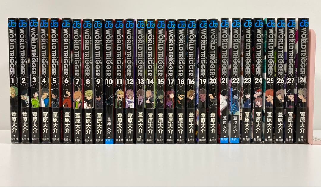 ワールドトリガー 28巻セット + チームデータブック