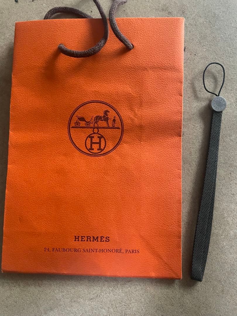 HERMES セリエ　ブラック 携帯ストラップ新品