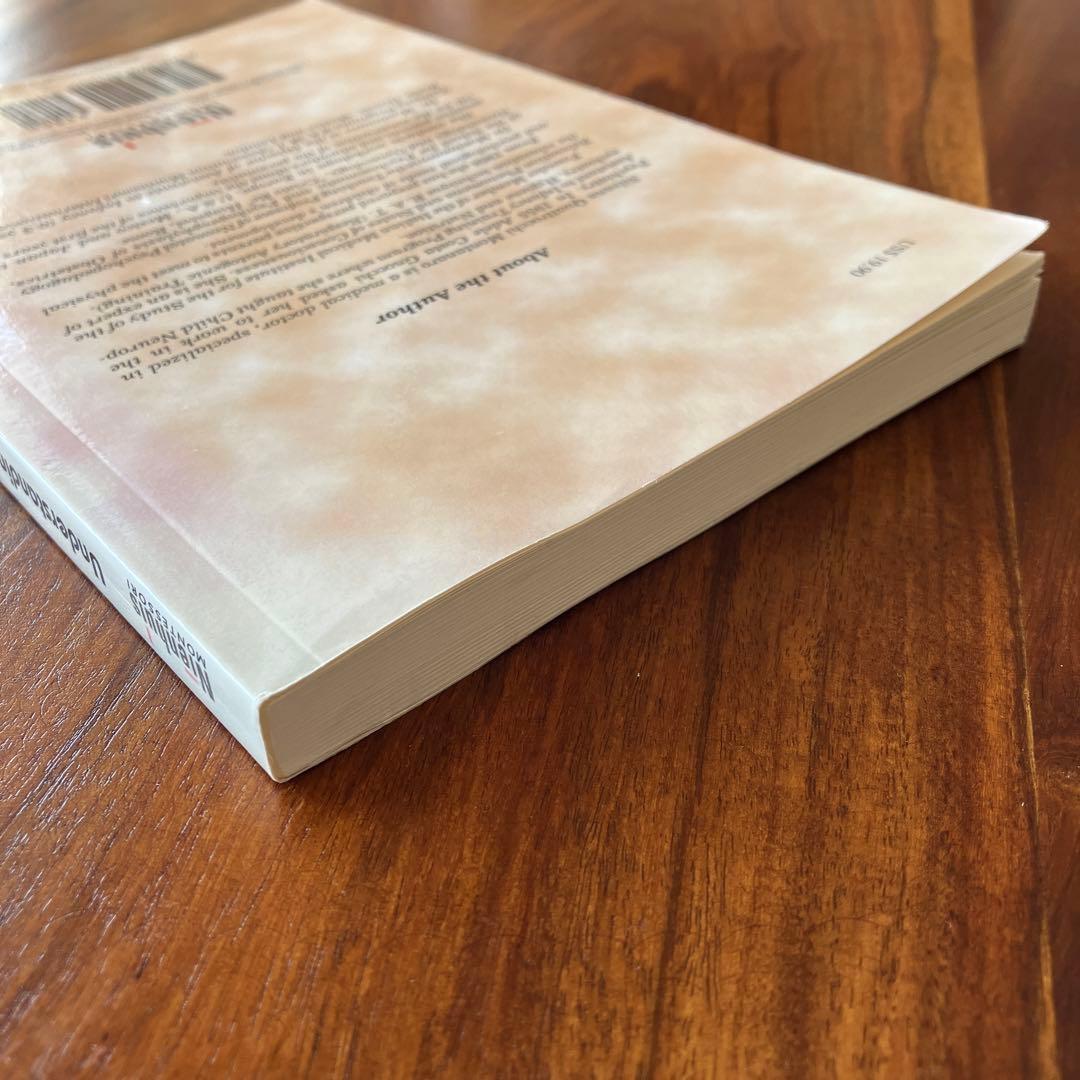 Understanding the Human Being モンテッソーリ 子育