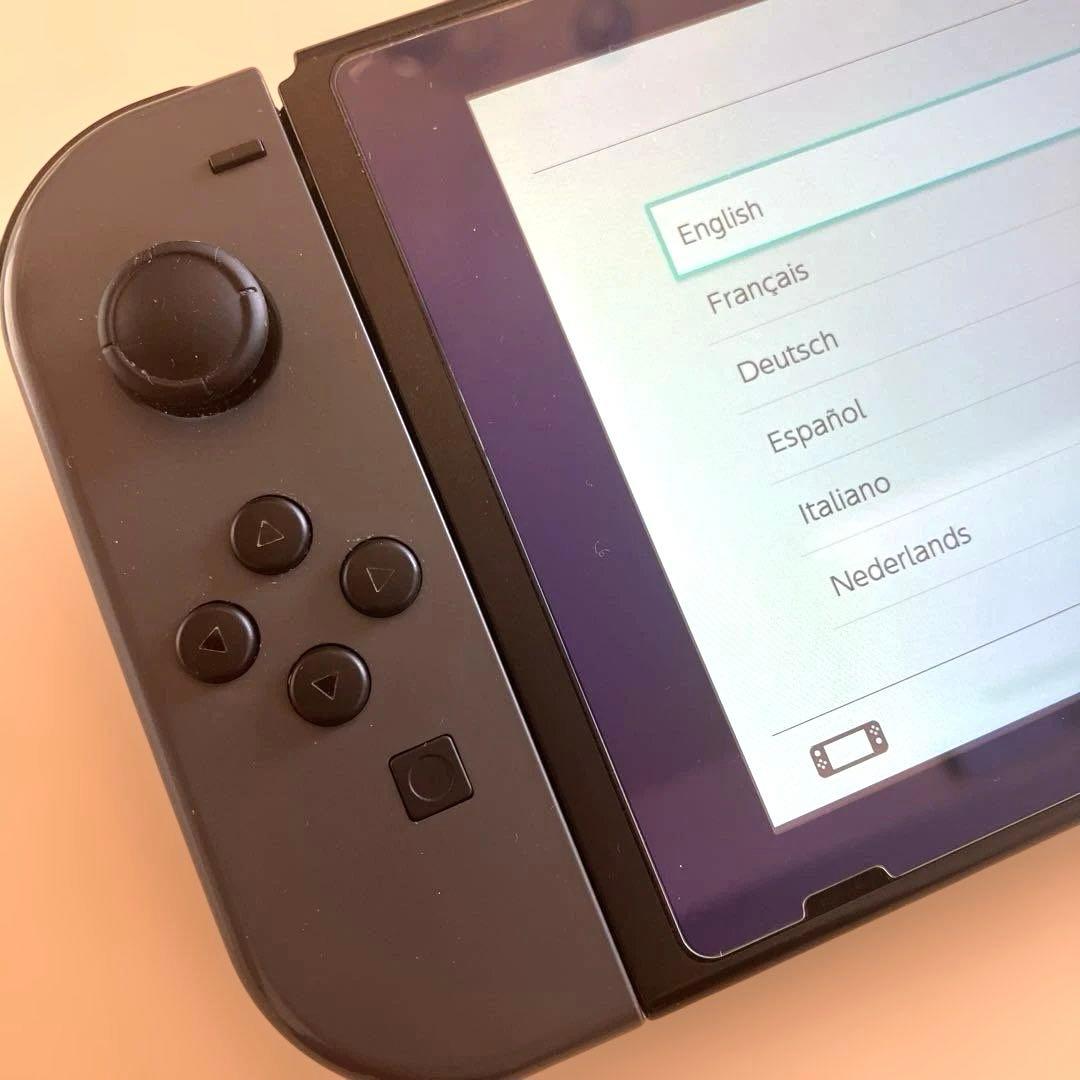Nintendo Switch 本体（箱、付属品あり）