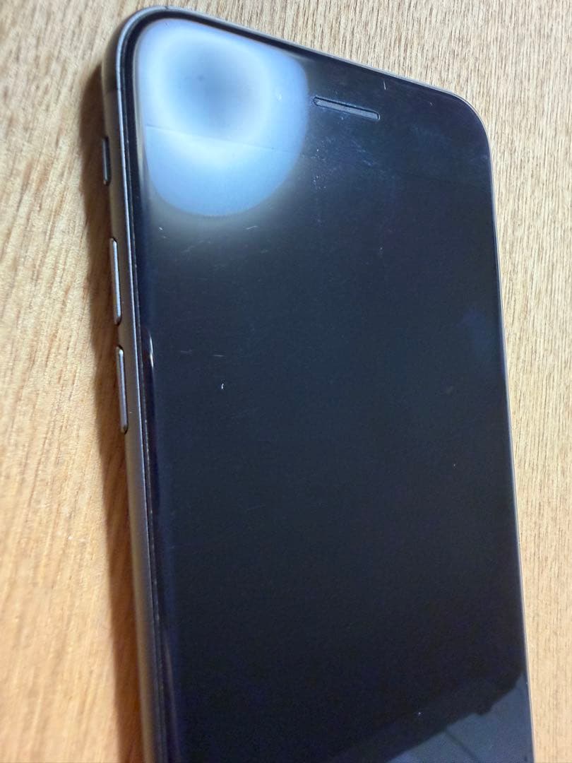 iPhone 8ブラック 本体