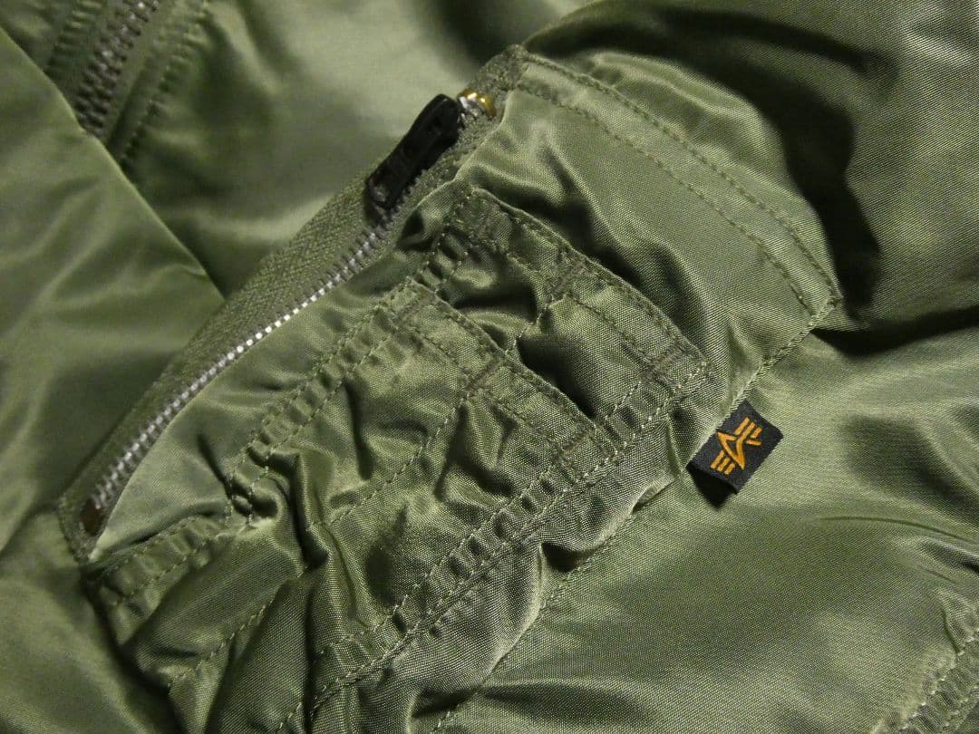 オーバーシルエット！ビッグサイズXL！アルファMA-1フライトジャケット緑