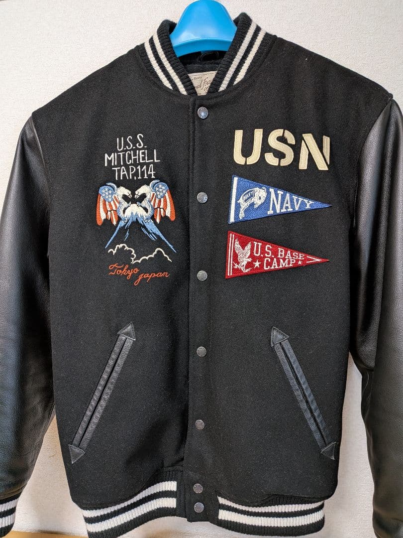 【豪華オマケ付】美品　AVIREX　スタジャン　Lサイズ　スカジャン　黒