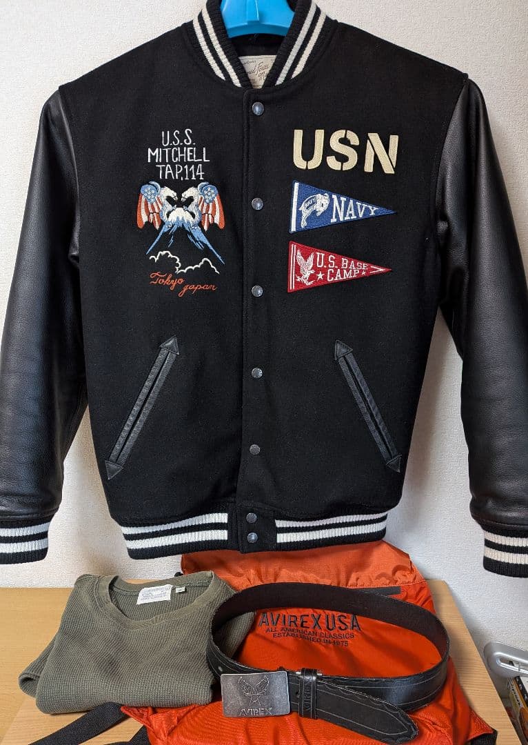 【豪華オマケ付】美品　AVIREX　スタジャン　Lサイズ　スカジャン　黒