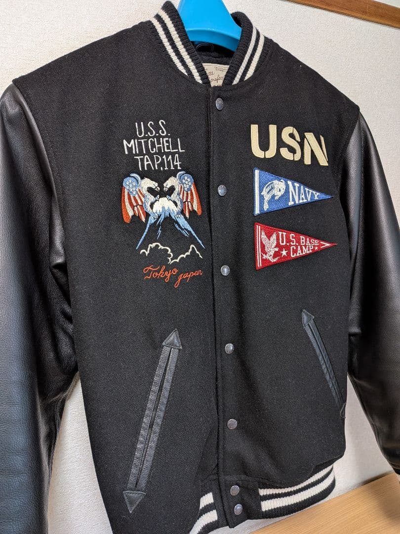 【豪華オマケ付】美品　AVIREX　スタジャン　Lサイズ　スカジャン　黒