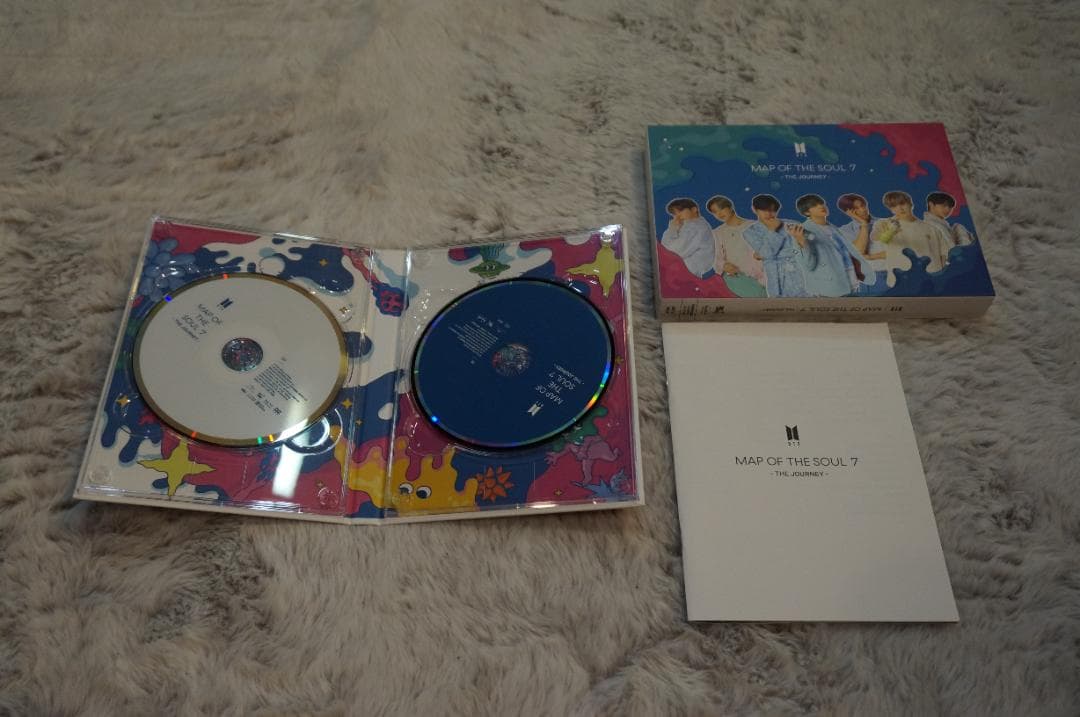 BTS カレンダー ポスター CD 12点セット