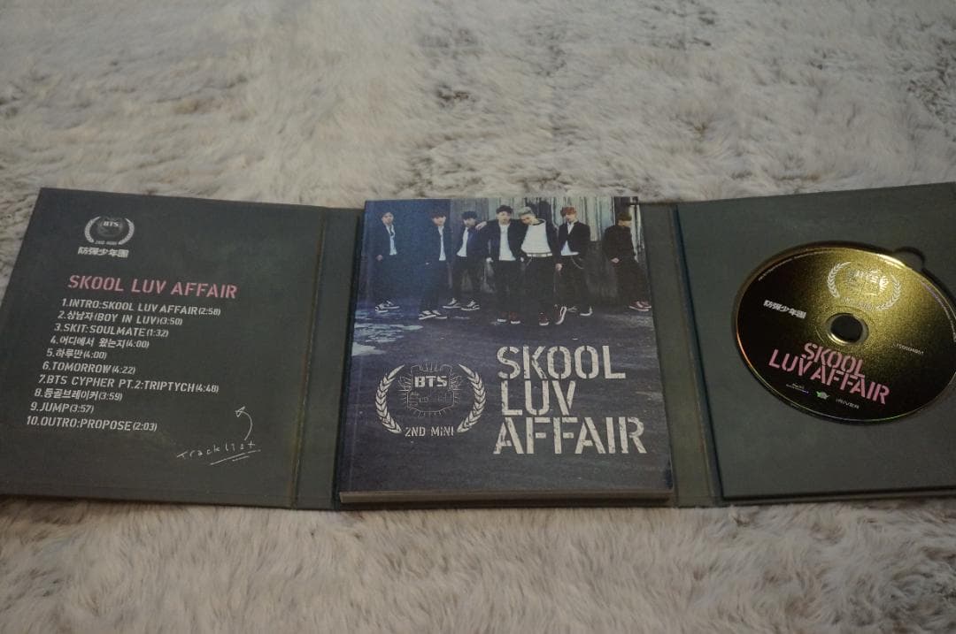 BTS カレンダー ポスター CD 12点セット