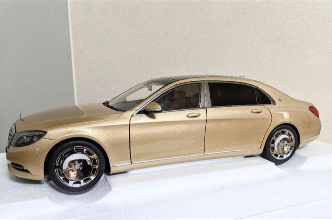 オートアート メルセデスベンツ　マイバッハ　絶版品　ミニカー