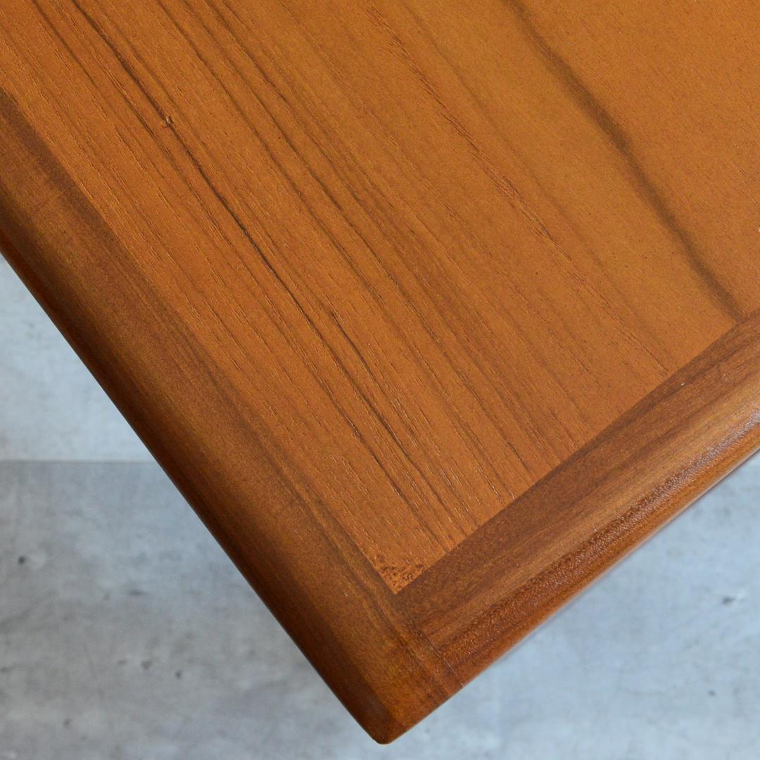 G-PLAN ヴィンテージ タイルトップ ネストテーブル チーク サイドテーブル