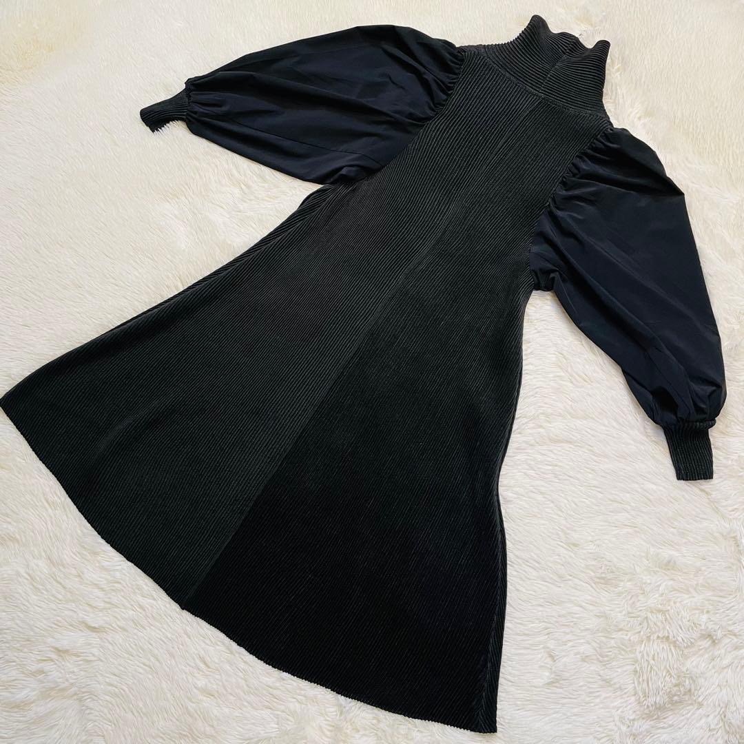 SPECCHIO ボリューム袖　Aラインワンピ　シャトルプリーツ　ドッキング