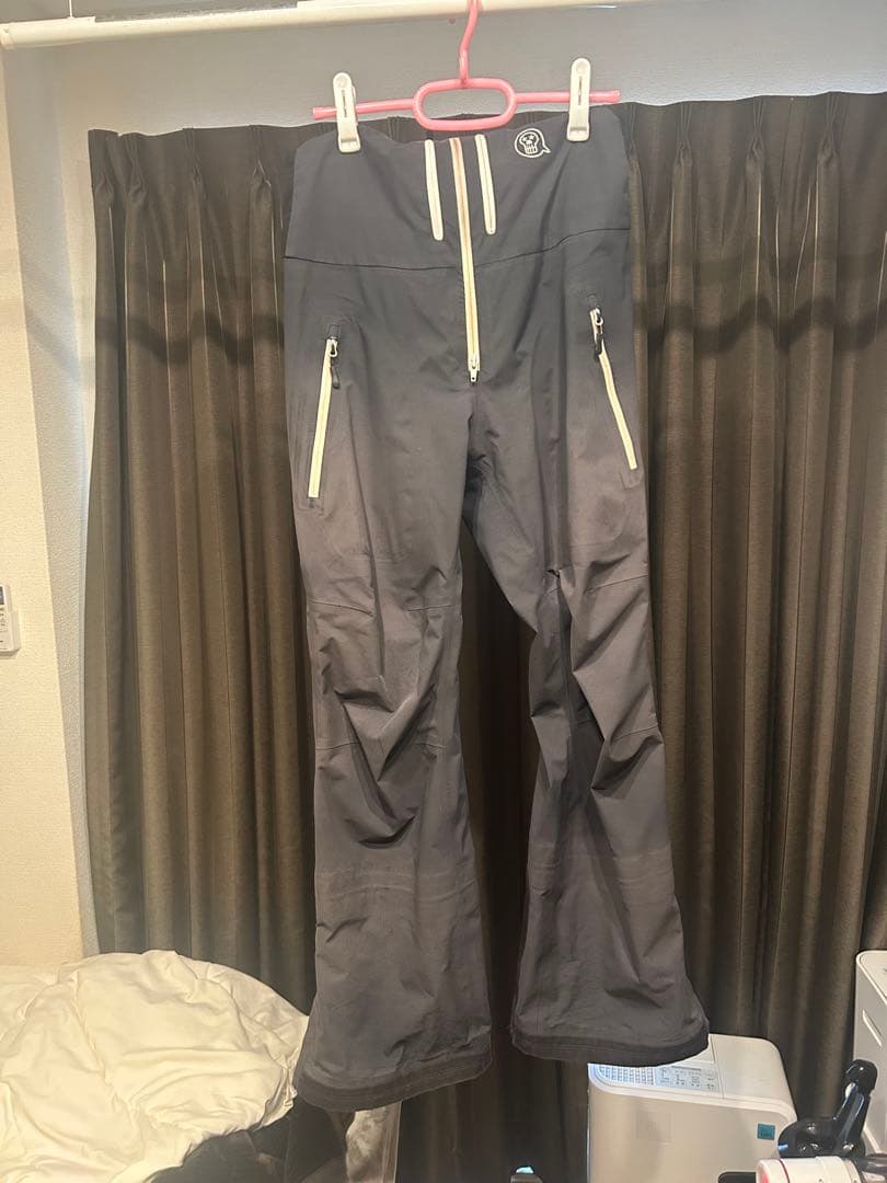 スノーボード Unfudge Peep jacket Smoke bib pants