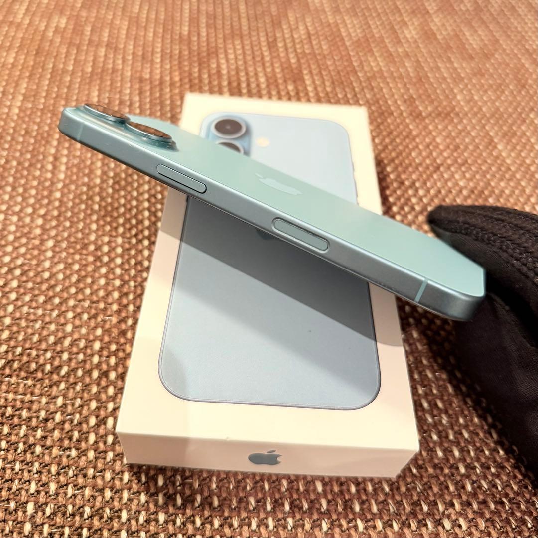 iPhone16 256GB ティール