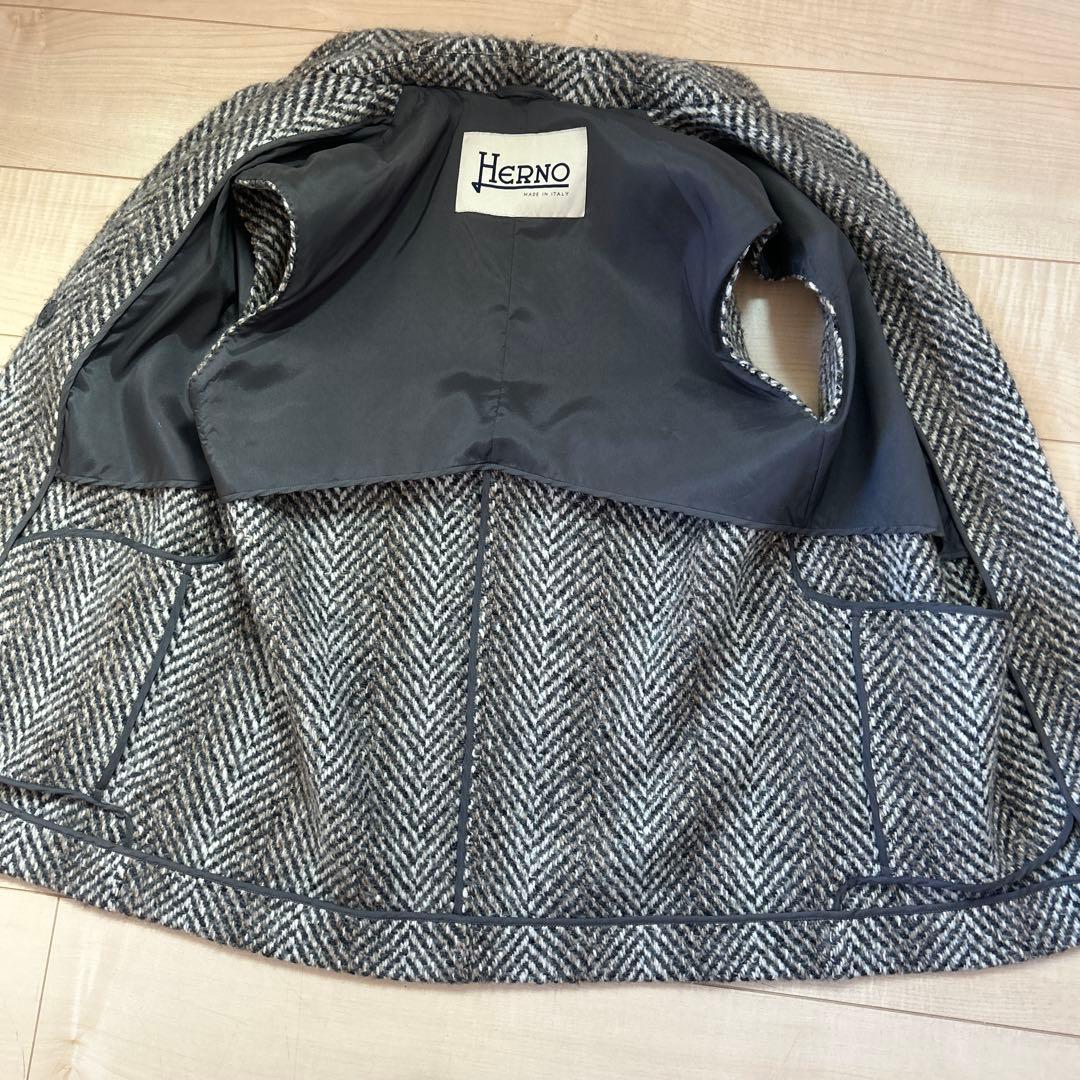 Herno ヘリンボーンノースリーブベスト