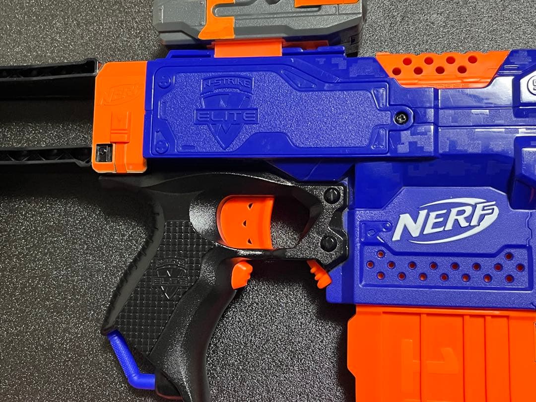 ナーフ エリート ストライフ CQ-10 STRYFE EU限定カラー