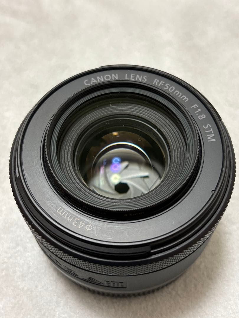 Canon RF 50mm F1.8 STM レンズ