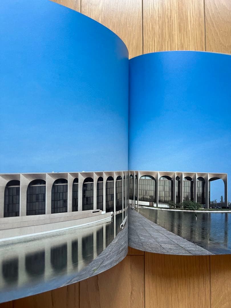 希少 オスカー•ニー•マイヤー イタリア建築 モンダドリ 書籍 建築作品集