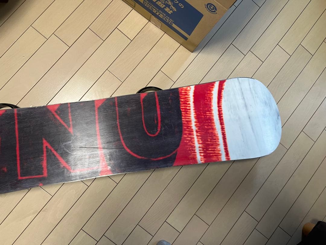 GNU スノーボード　スノボ　板　ビンディング　バイン