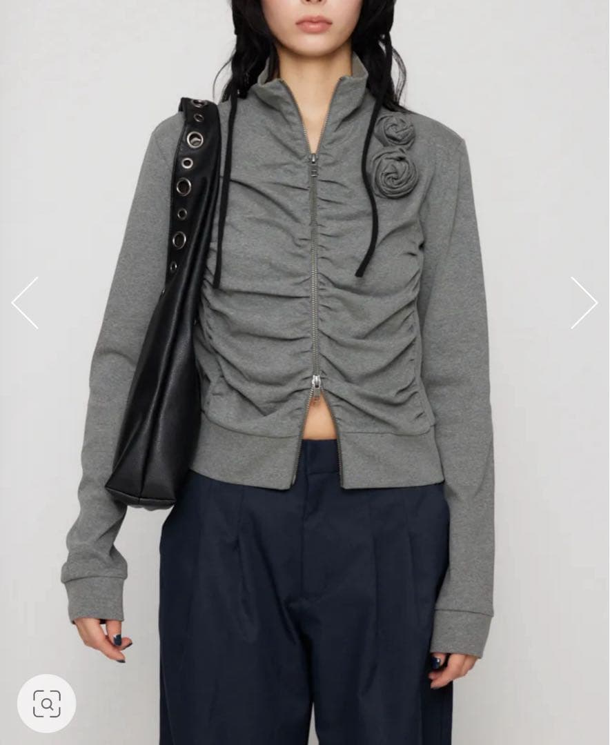 LAGUA GEM FRONT ZIP GATHER トップス