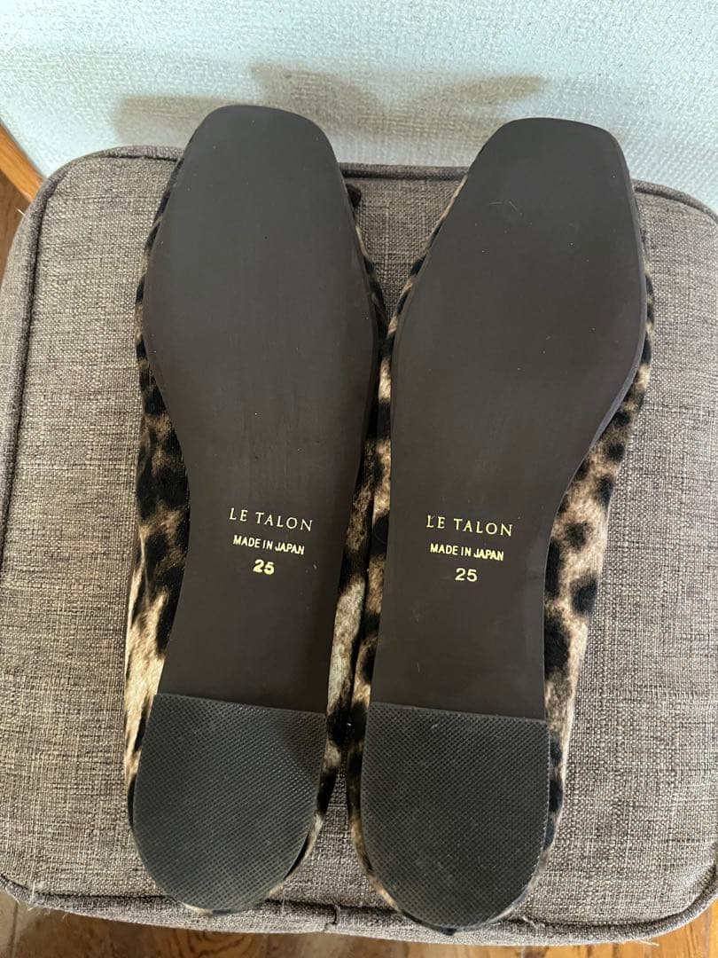 LE TALON スクエアベルベットバレエ　ヒョウ柄25.0cm